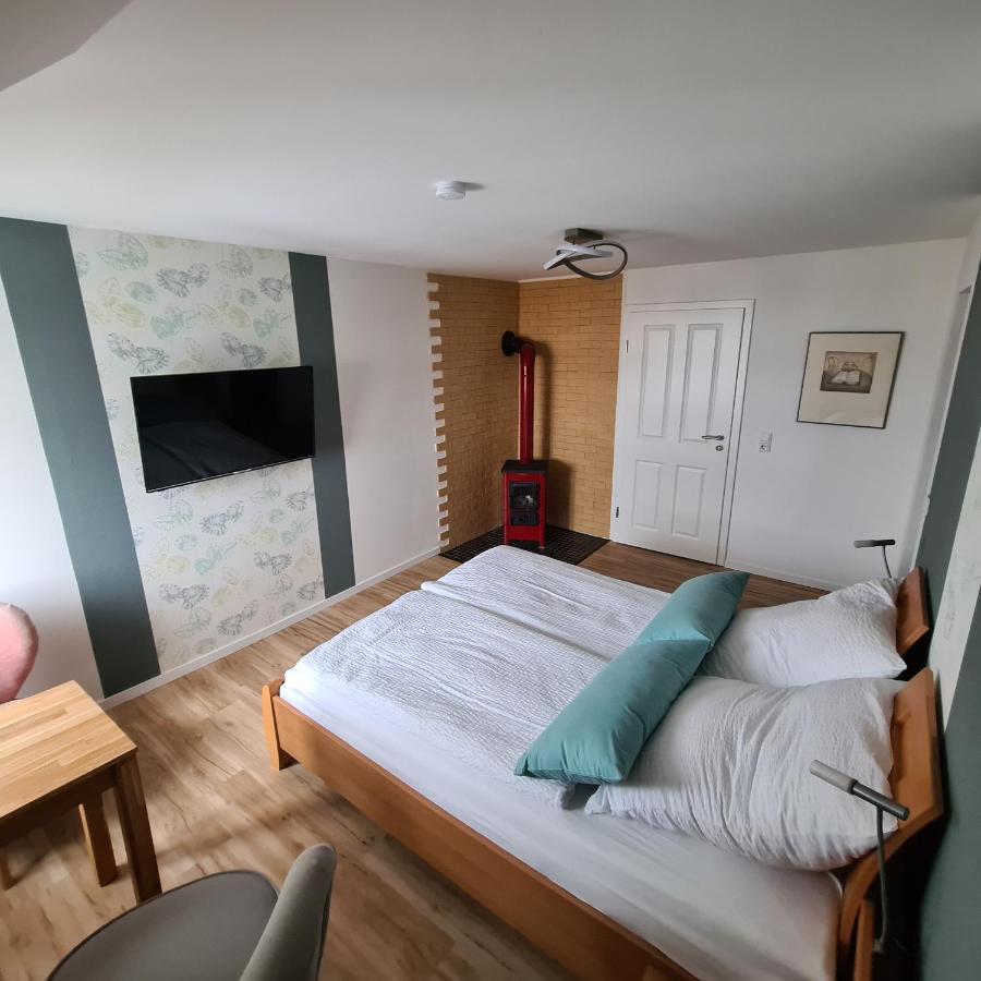 Gaestezimmer Treuen - Bed & Breakfast Екстериор снимка