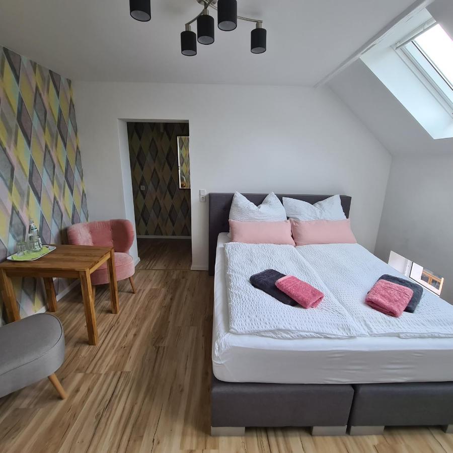 Gaestezimmer Treuen - Bed & Breakfast Екстериор снимка