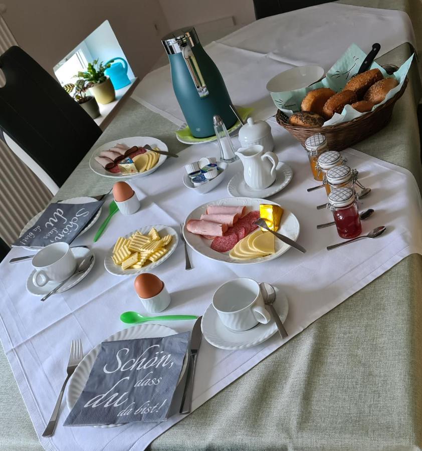 Gaestezimmer Treuen - Bed & Breakfast Екстериор снимка